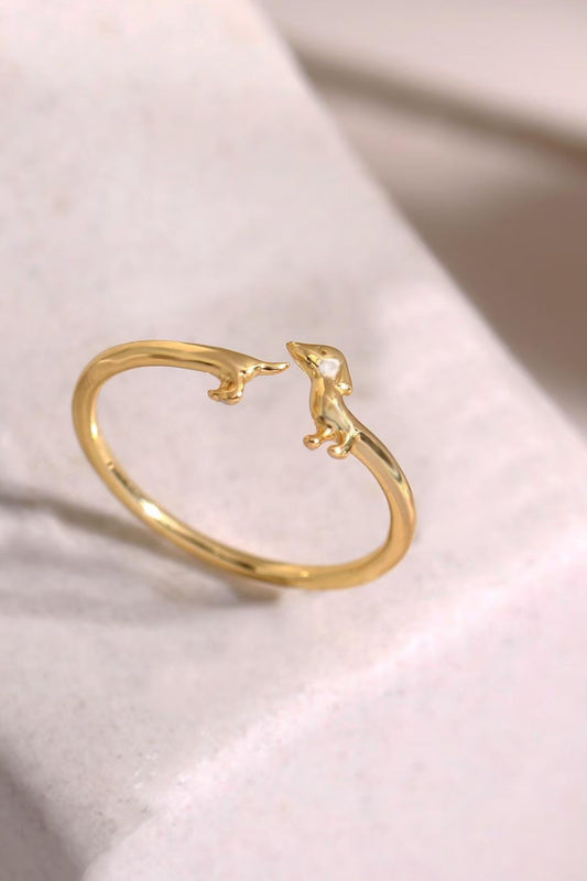 sterling-silver-dainty-sausage-dog-ring-in-gold