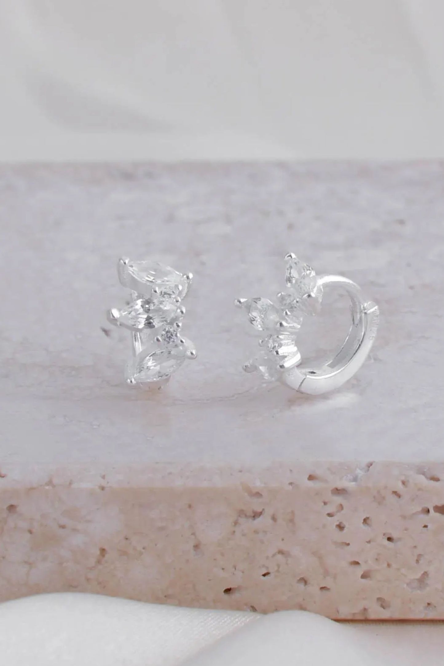 sterling-silver-cz-leaf-huggie-hoops-6mm-closeup