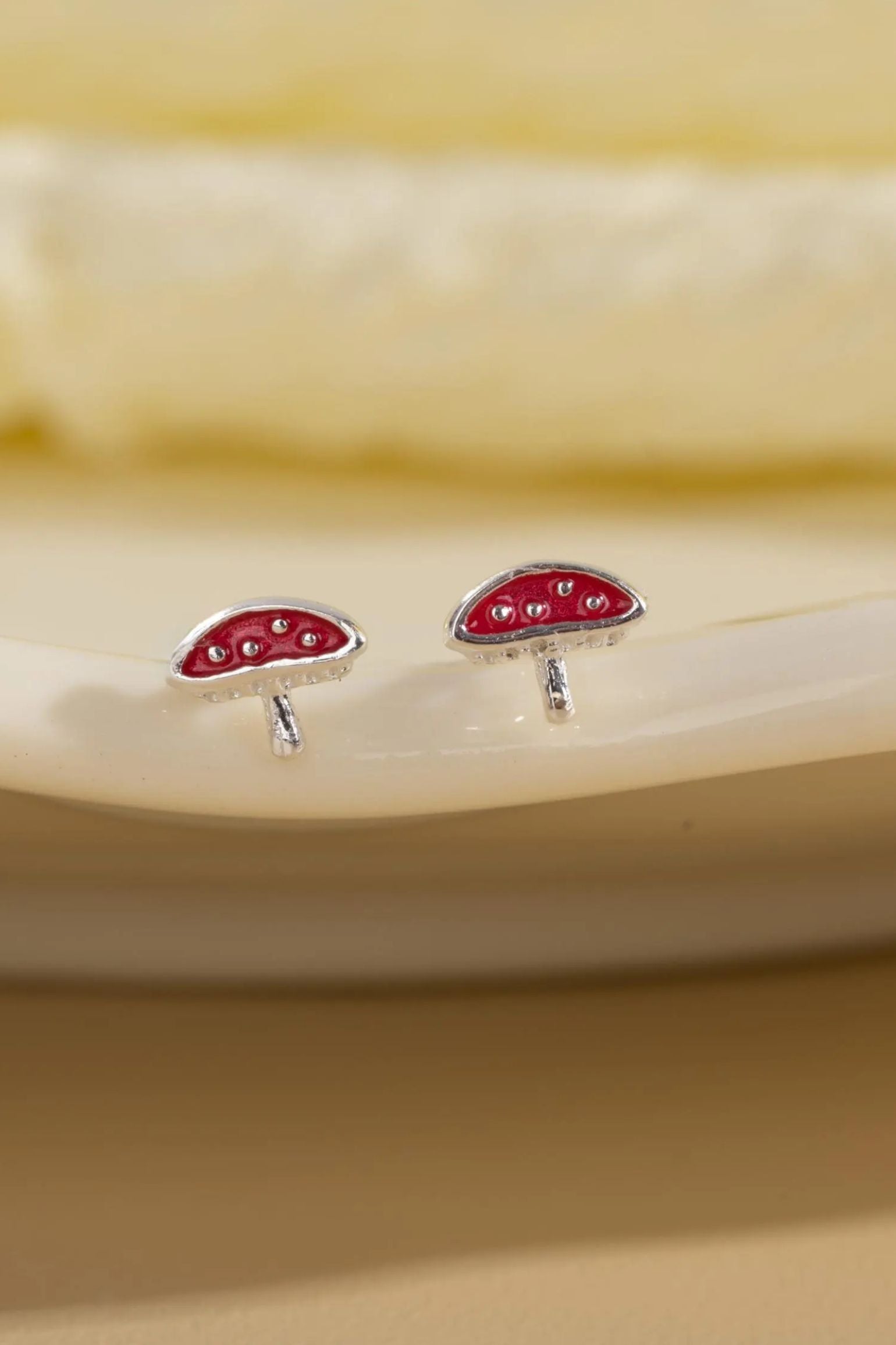 sterling-silver-red-toadstool-studs-closeup