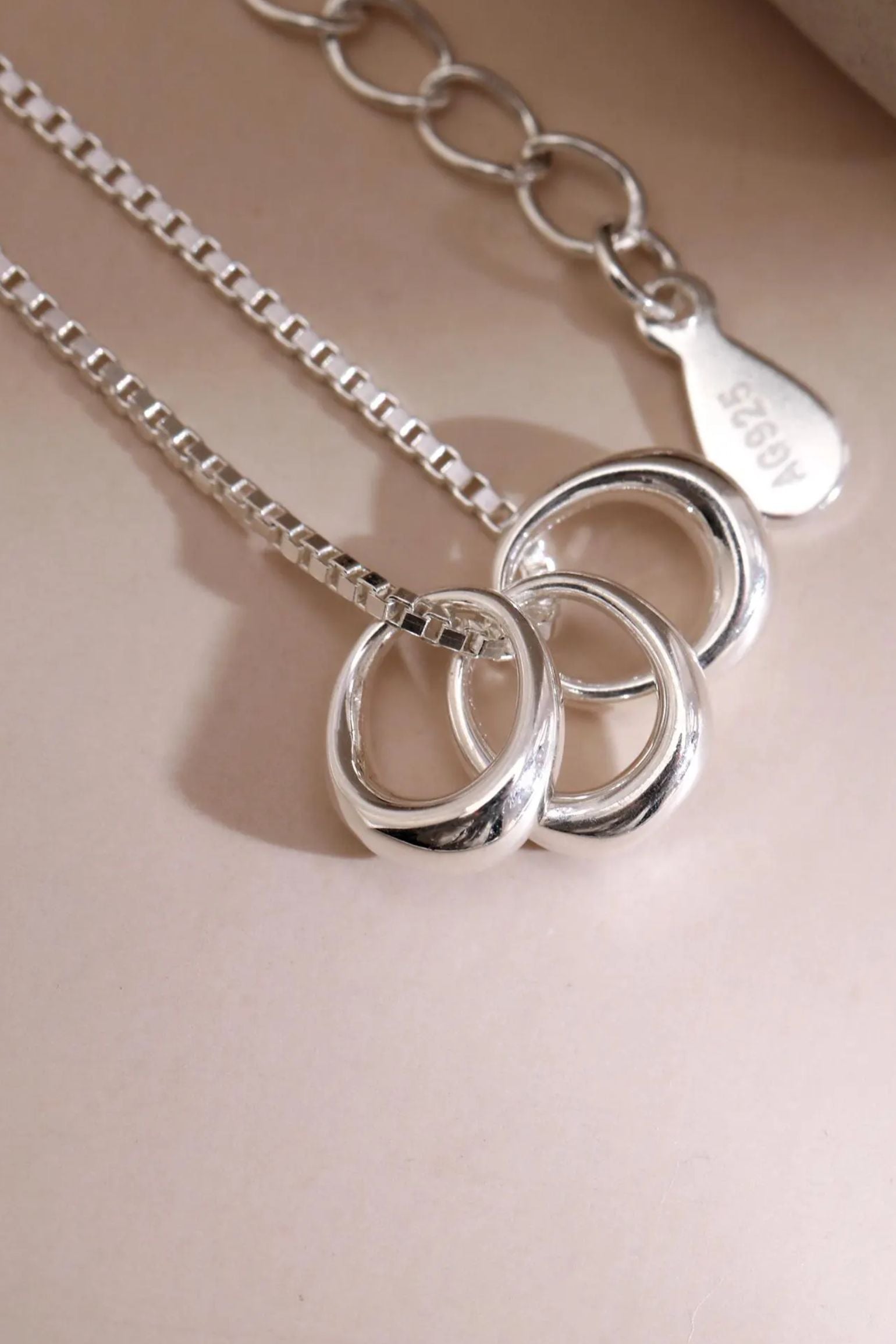 sterling-silver-three-teardrop-hoops-bracelet-30thcloseup
