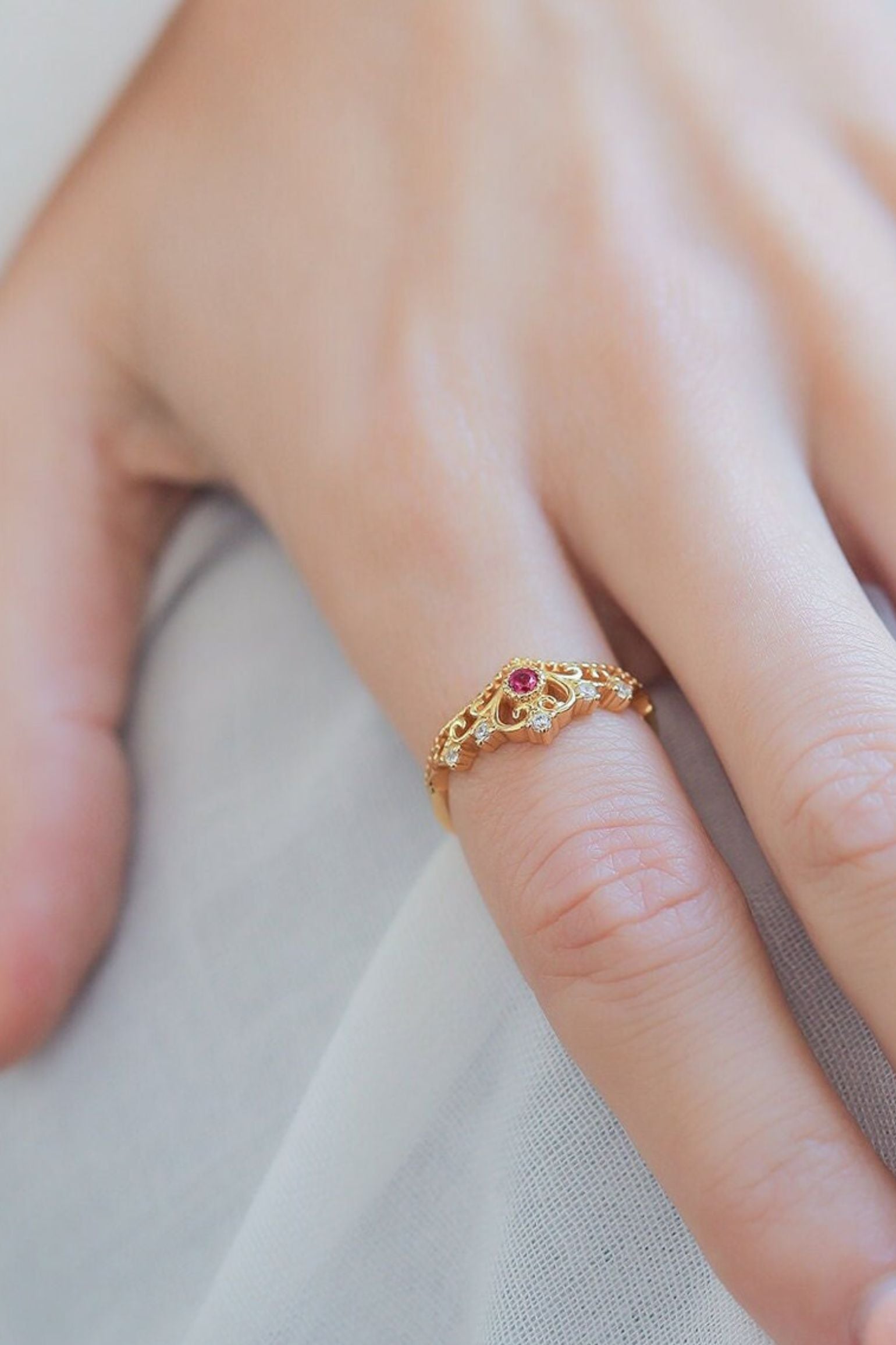 sterling-silver-cz-crown-ring-in-gold-model