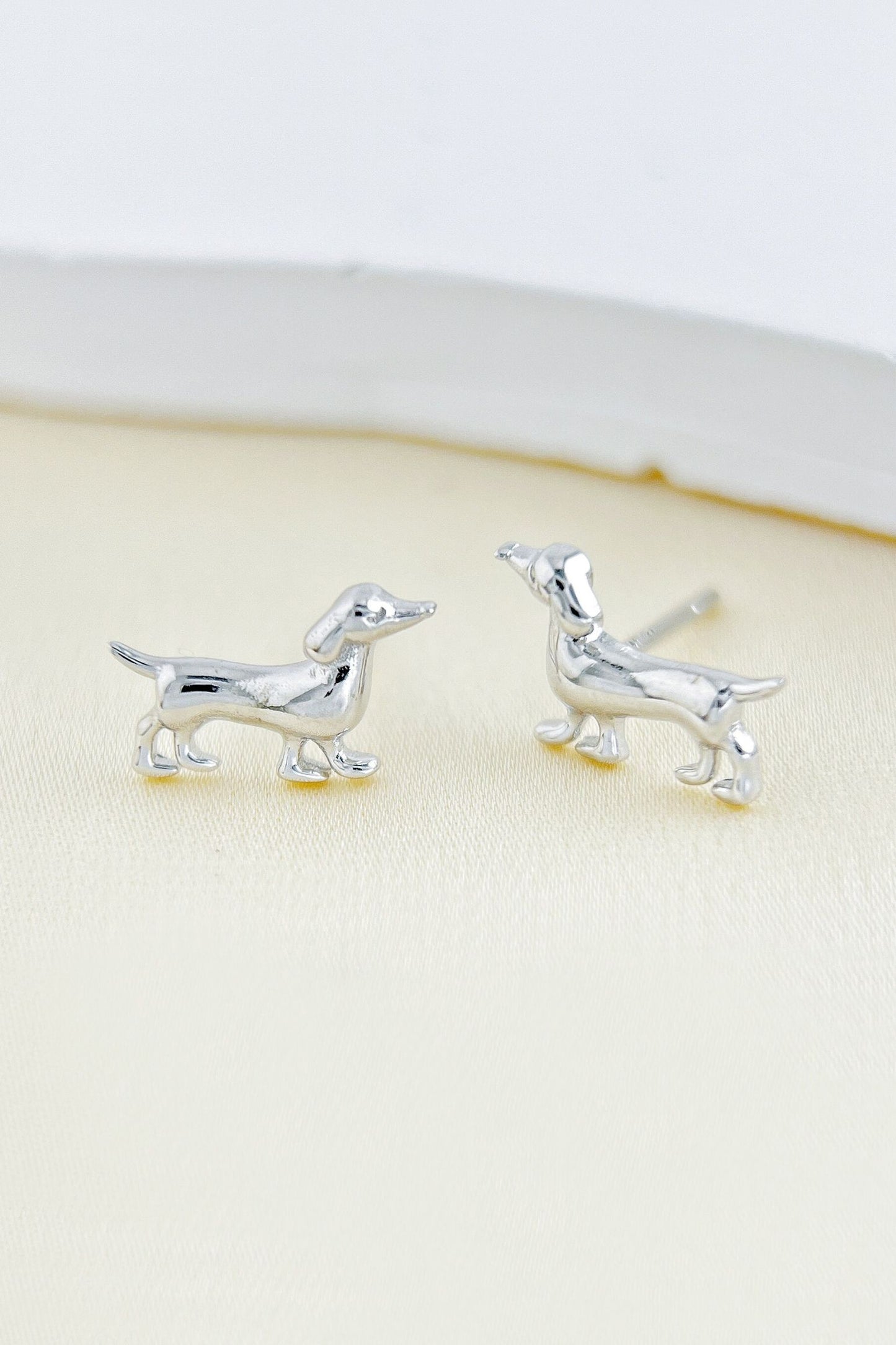sterling-silver-sausage-dog-studs-in-silver