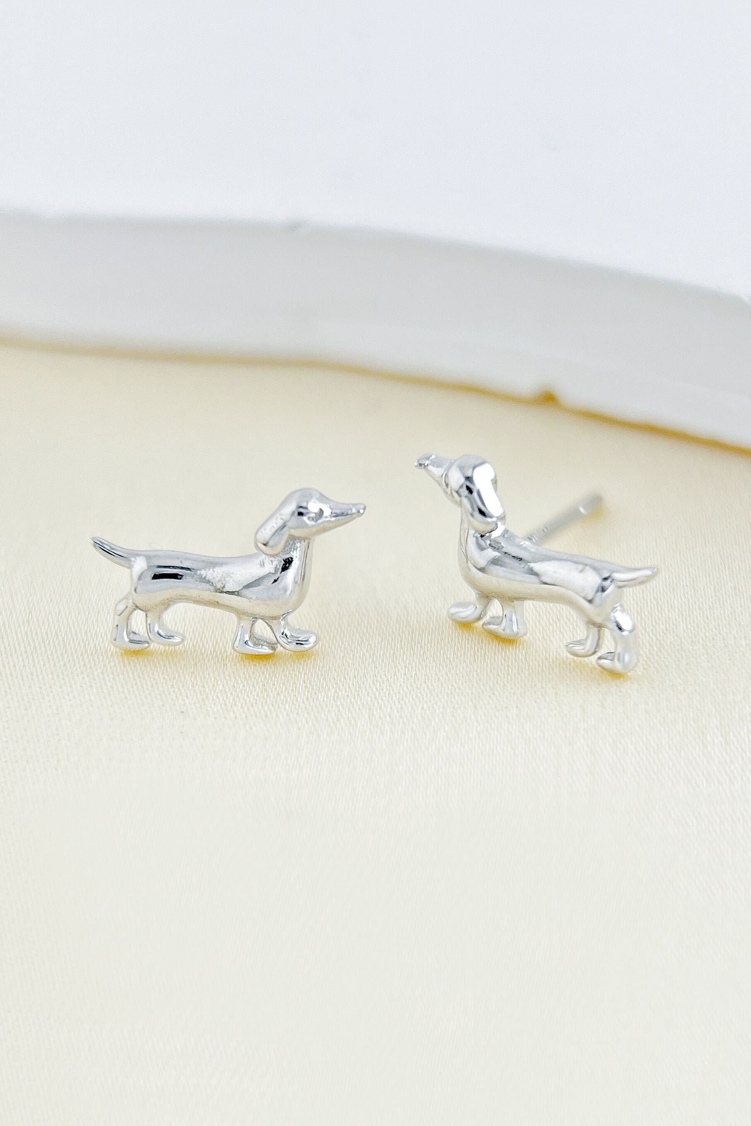 sterling-silver-sausage-dog-studs-in-silver