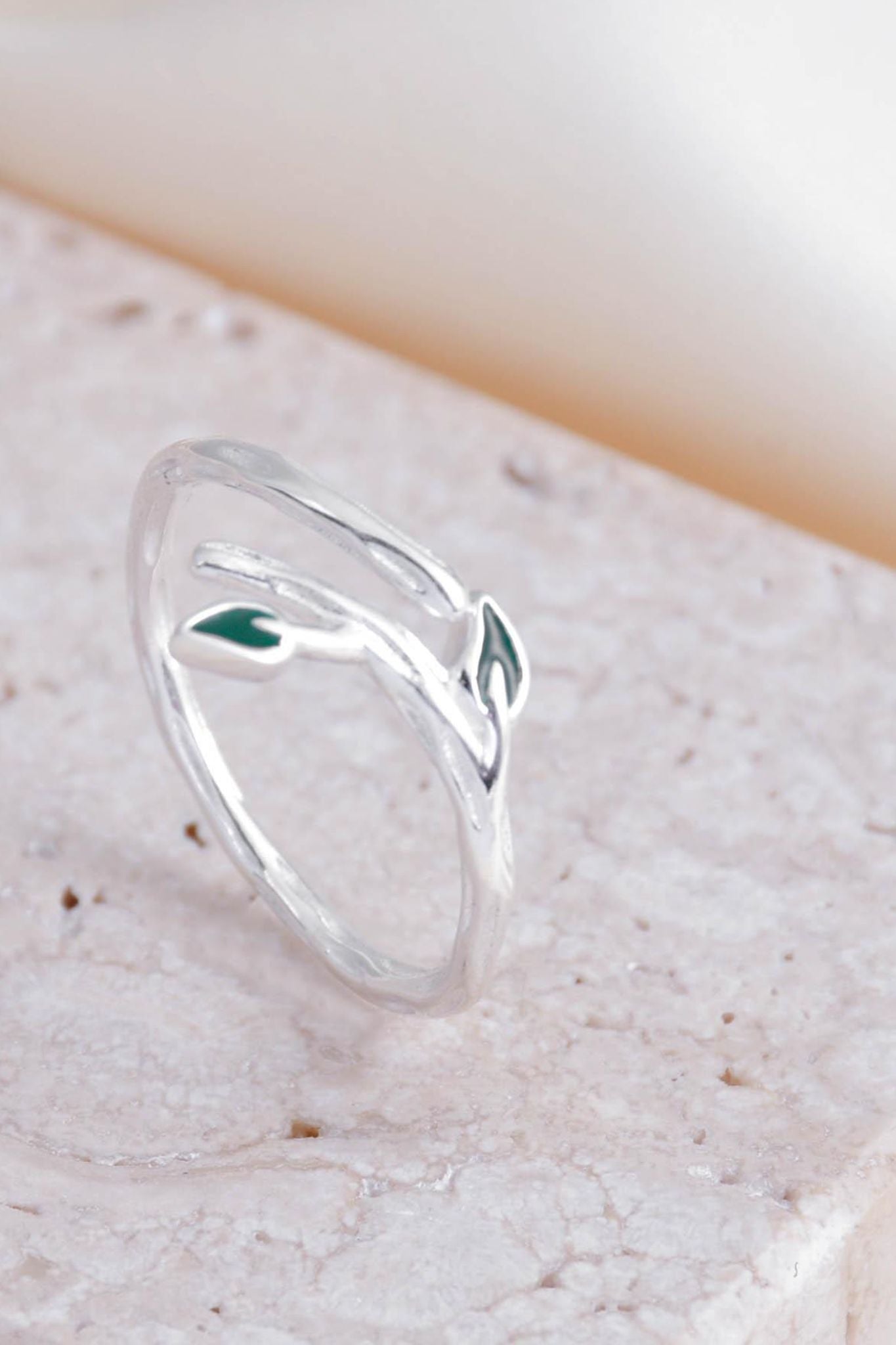 sterling-silver-leaf-wrap-ring-green