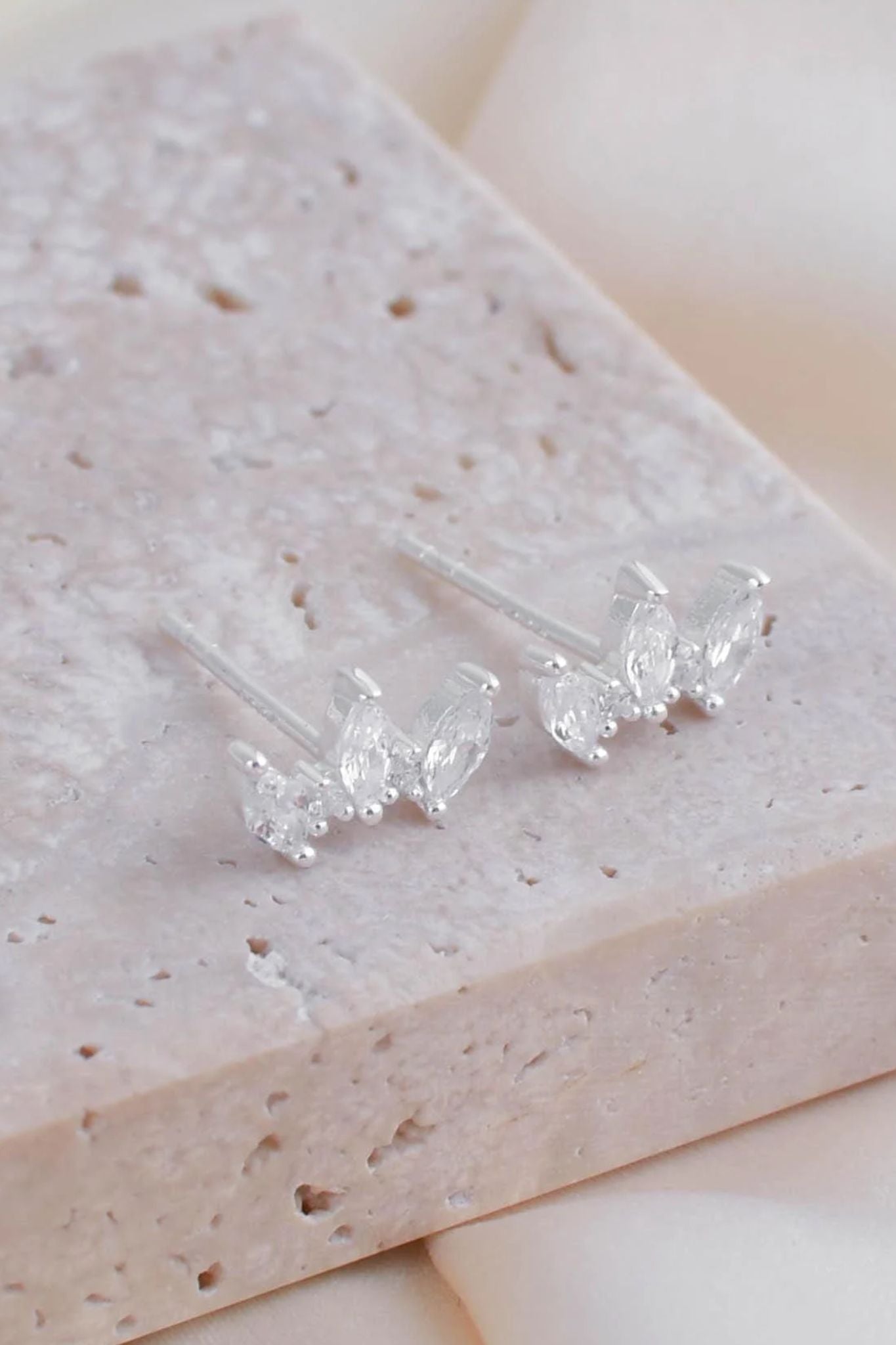 sterling-silver-cz-leaf-studs-front