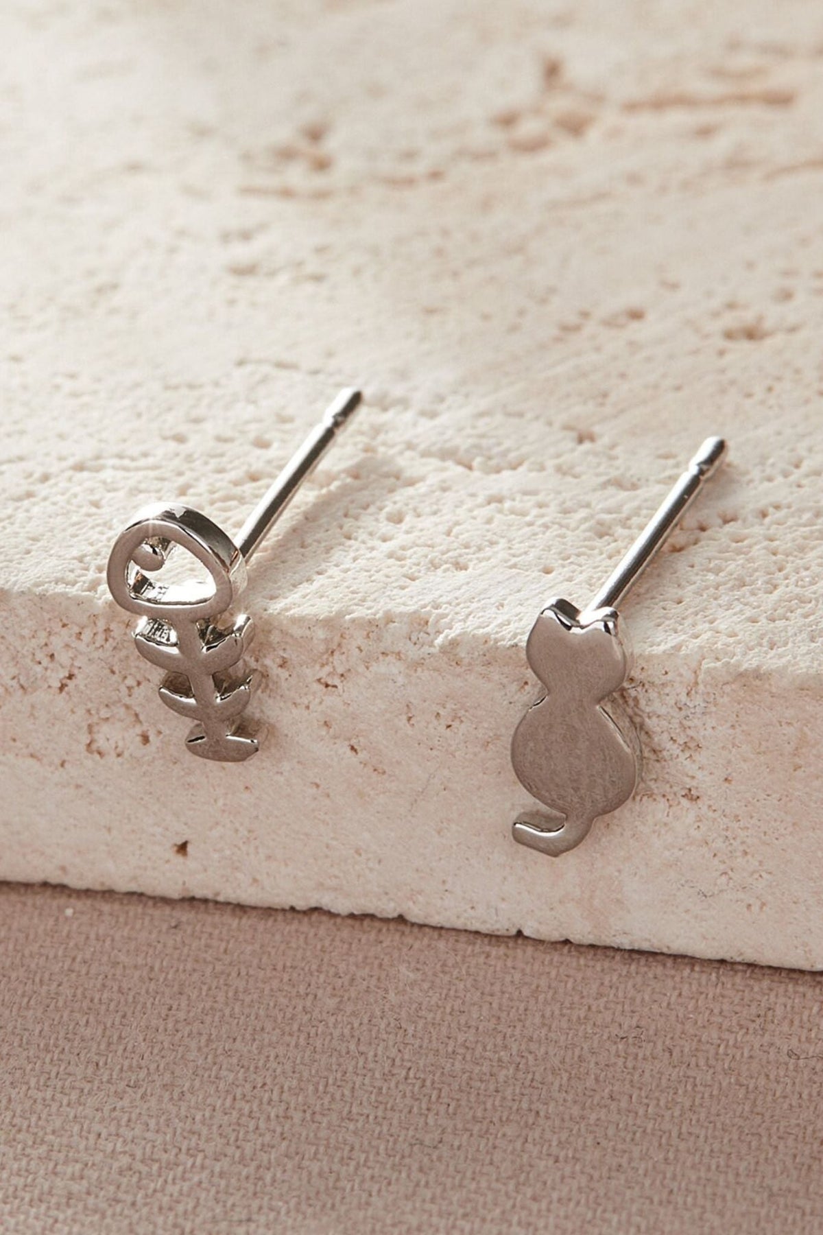 sterling-silver-mismatched-cat-fish-studs