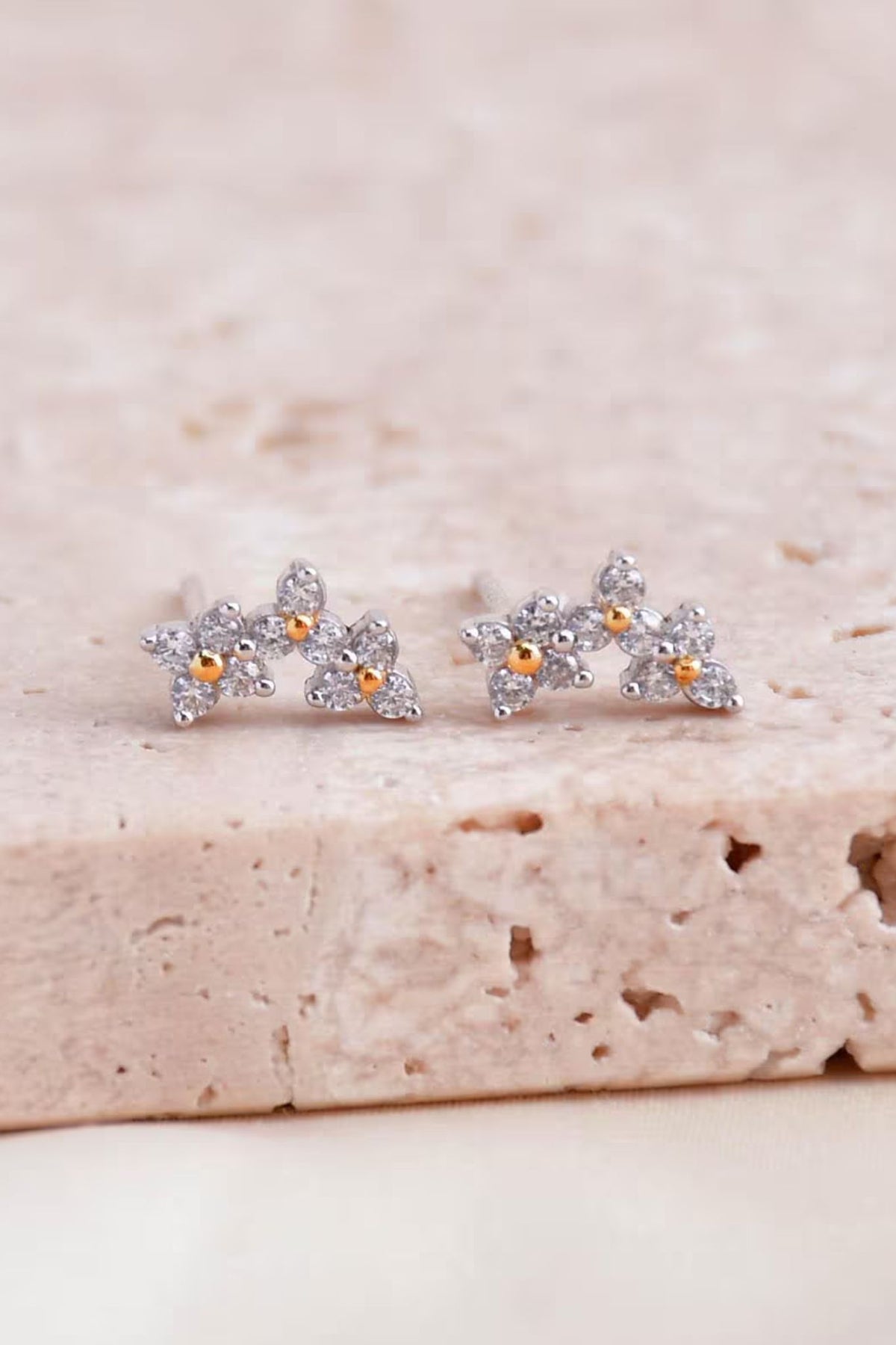 sterling-silver-cz-hydrangea-floral-studs