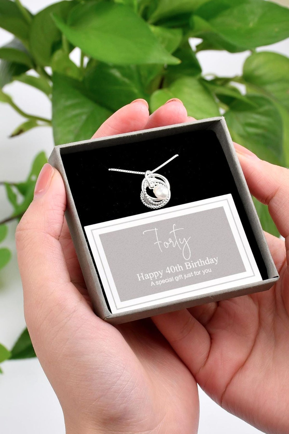 sterling-silver-freshwater-pearl-necklace-40th-gift-box